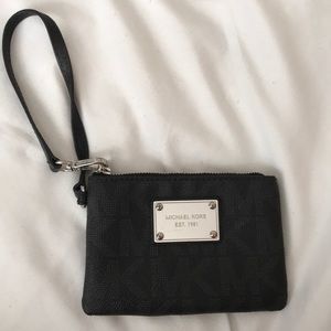 michael kors wristlet